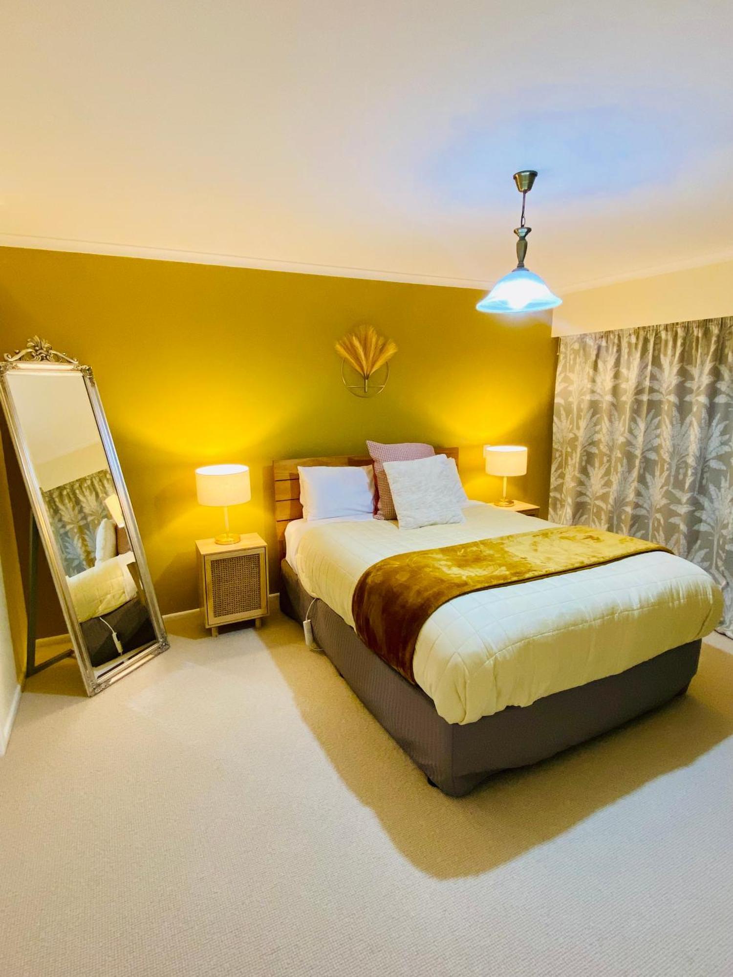 Rosedale Retreat Villa อินเวอร์คาร์กิลล์ ภายนอก รูปภาพ